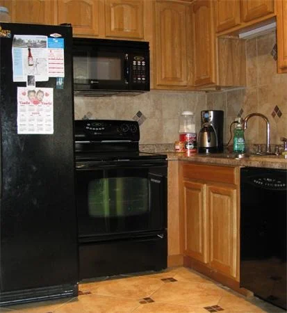 Unit for sale at 140 Chestnut St, Springfield, MA 01103
