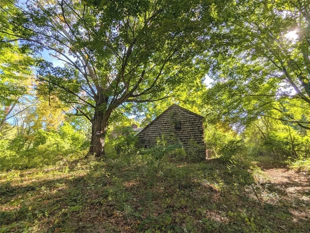 Unit for sale at 34 Ring Rd, Plympton, MA 02367