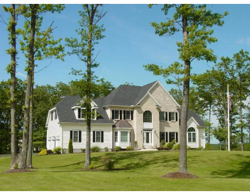 Unit for sale at 23 October Drive, Franklin, MA 02038