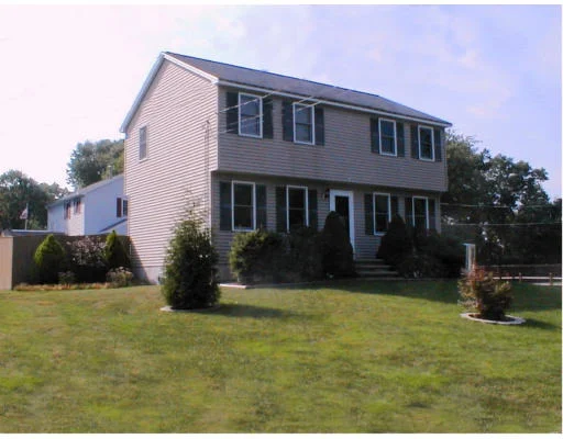 Unit for sale at 120 Vermont Ave, Dracut, MA 01826