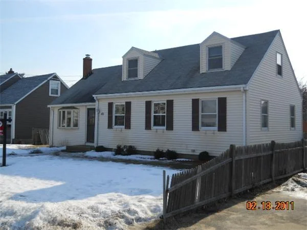 Unit for sale at 40 Touraine Avenue, Hull, MA 02045