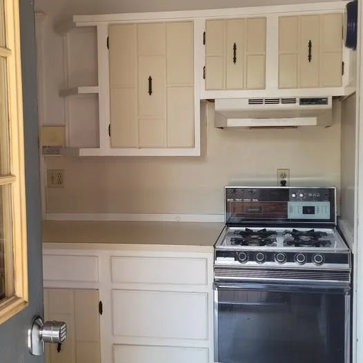 Unit for sale at 25 Roslyn St, Salem, MA 01970