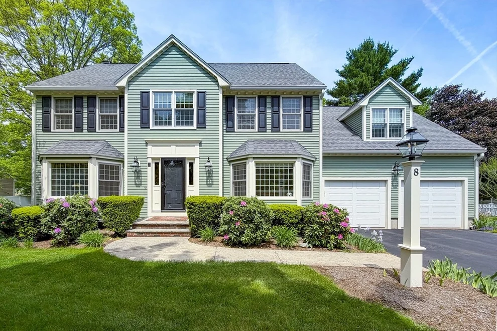 Unit for sale at 8 Bristol Ln, Walpole, MA 02032