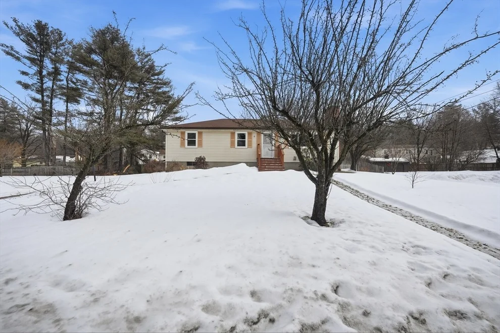 Unit for sale at 12 Laro Rd, Westfield, MA 01085
