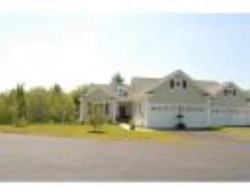 Unit for sale at 9 Sandy Circle, Lakeville, MA 02347