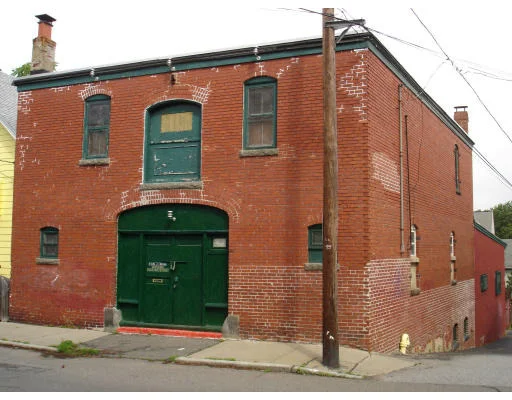 Unit for sale at 103-105 Collins, Lynn, MA 01902