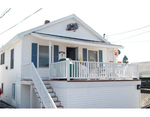 Unit for sale at 7 N Street, Hampton, NH 03842