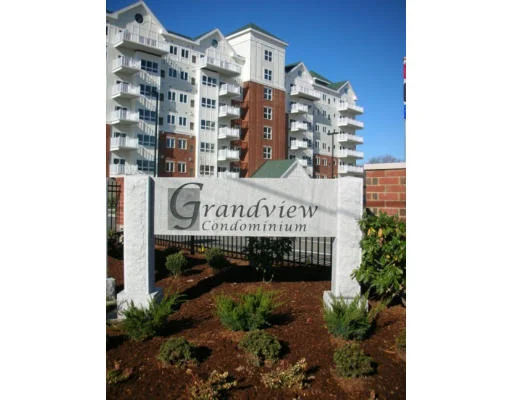 Unit for sale at 527 Pawtucket Blvd, Lowell, MA 01824