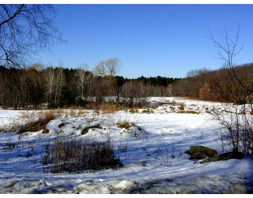 Unit for sale at 13 Larkin Road, Berlin, MA 01503