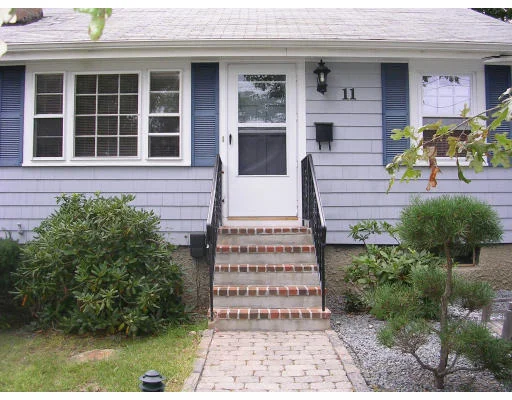 Unit for sale at 11 Tangen St, Randolph, MA 02368