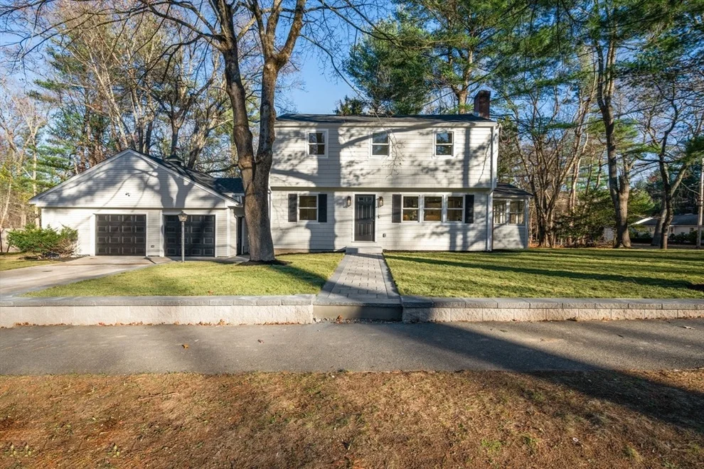 Unit for sale at 10 Wright Rd, Concord, MA 01742