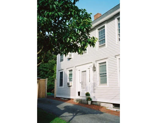 Unit for sale at 76 Middle St, Newburyport, MA 01950