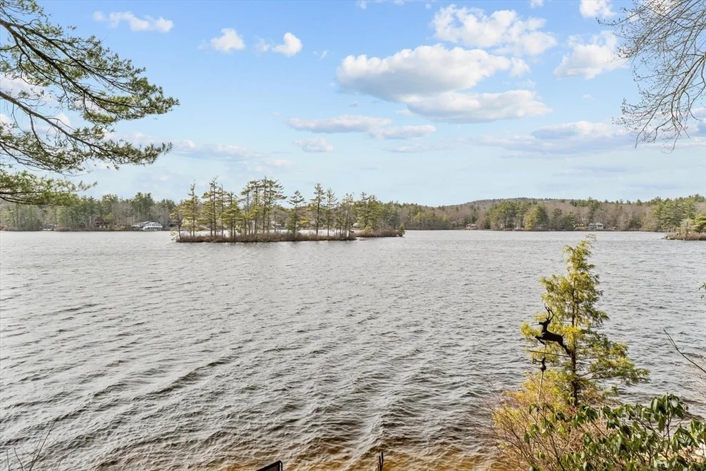 Unit for sale at 110 Stodge Meadow Rd, Ashburnham, MA 01430