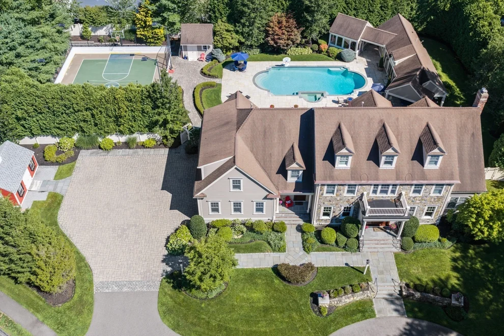 Unit for sale at 99 Country Way, Needham, MA 02492
