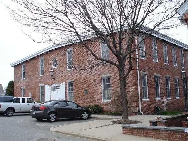 Unit for sale at 48 Kent St, Newburyport, MA 01950