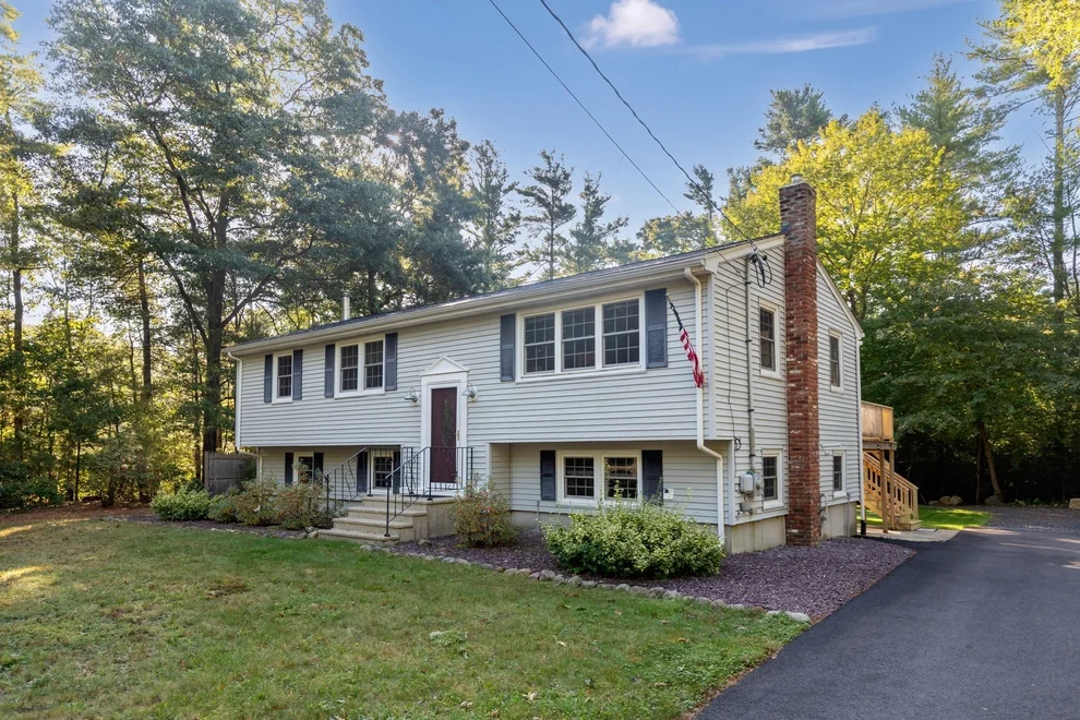 Unit for sale at 28 Spring St, Plympton, MA 02367