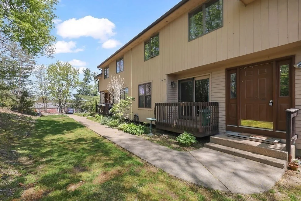 Unit for sale at 880 Landry Ave, North Attleboro, MA 02760