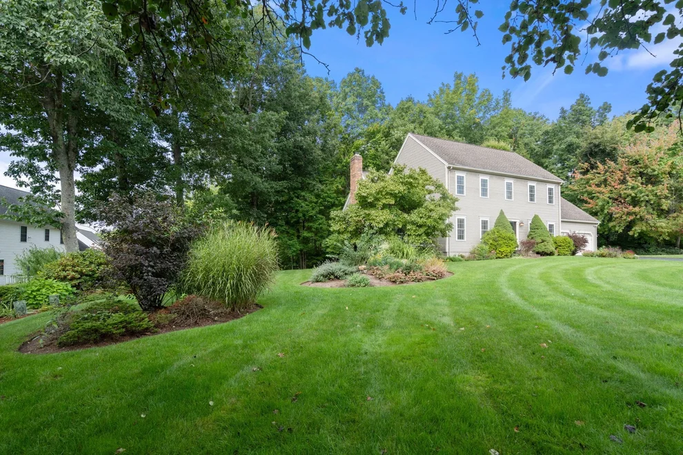 Unit for sale at 34 Laurelwood Dr, Worcester, MA 01605