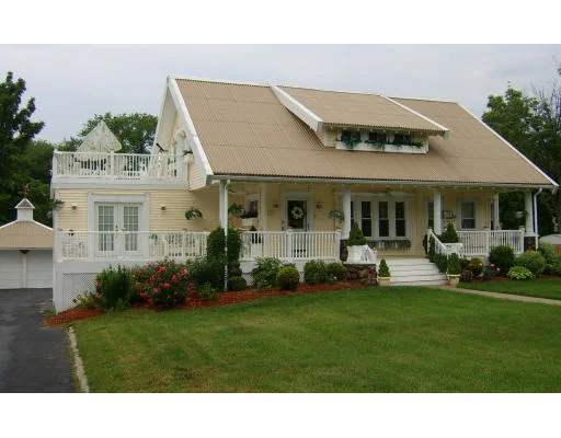 Unit for sale at 1130 Main St, Reading, MA 01867