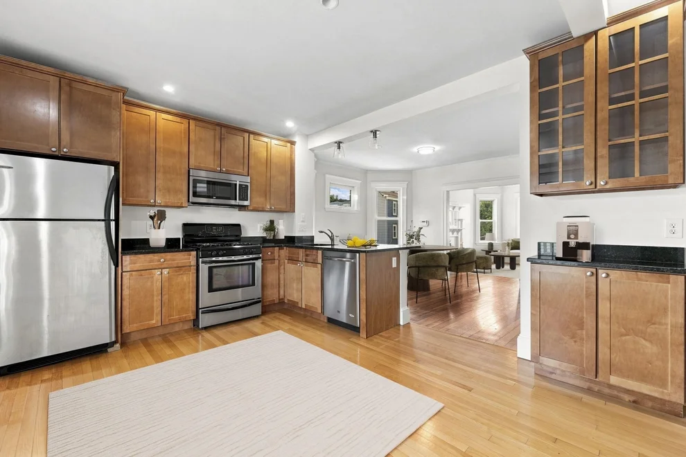 Unit for sale at 80 Harbor View St, Boston, MA 02125