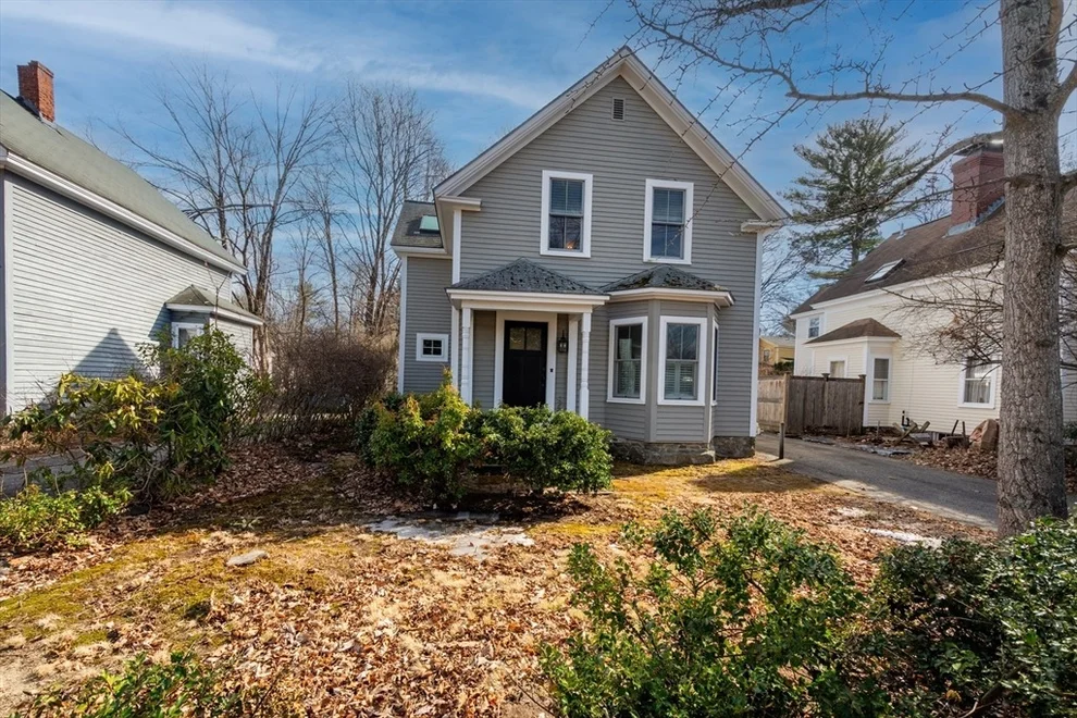 Unit for sale at 849 Barretts Mill Rd, Concord, MA 01742
