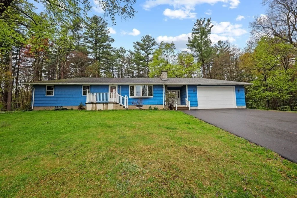Unit for sale at 27 Lyman St, Granby, MA 01033