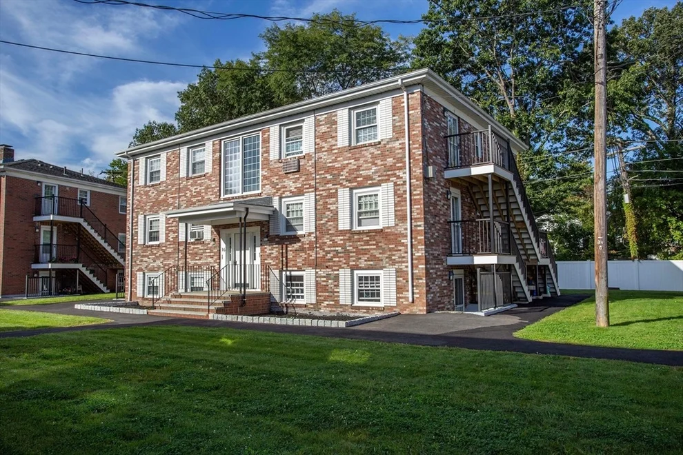 Unit for sale at 16 Austin Ct, Saugus, MA 01906