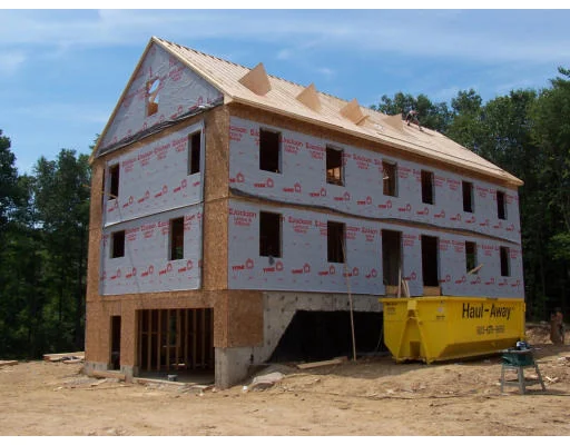Unit for sale at 7 Kasher, Kingston, NH 03848