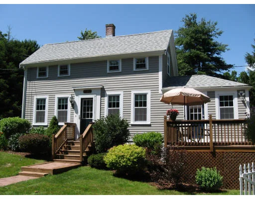 Unit for sale at 252 Main St, Amesbury, MA 01913