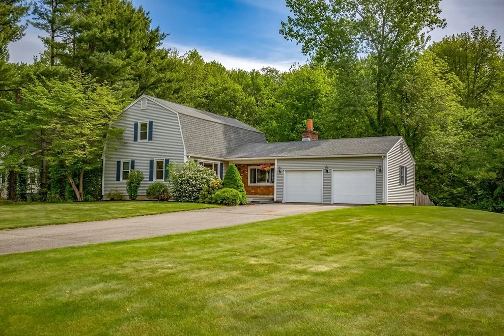 Unit for sale at 8 Evergreen Terrace, Hampden, MA 01036