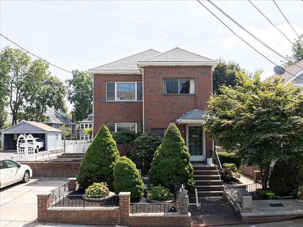 Unit for sale at 146-148 Pearl St., Newton, MA 02458