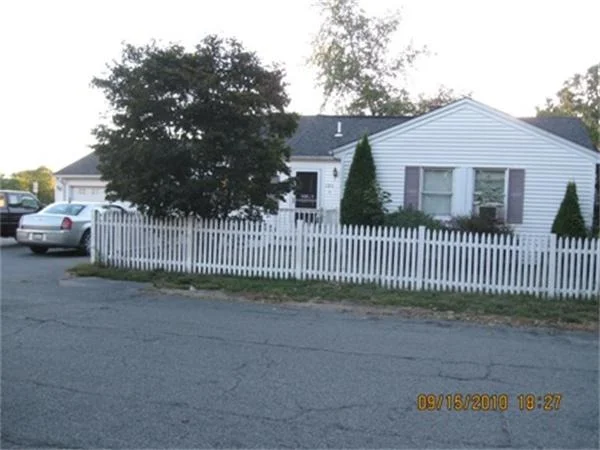 Unit for sale at 165 Marblehead St, North Andover, MA 01845