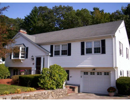 Unit for sale at 74 Green, Hopedale, MA 01747