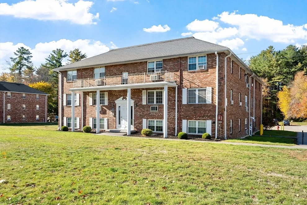 Unit for sale at 428 Great Rd, Acton, MA 01720
