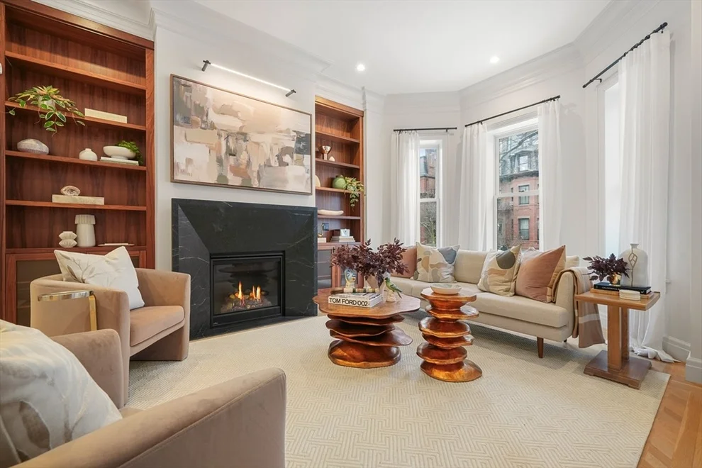 Unit for sale at 352 Marlborough St, Boston, MA 02115