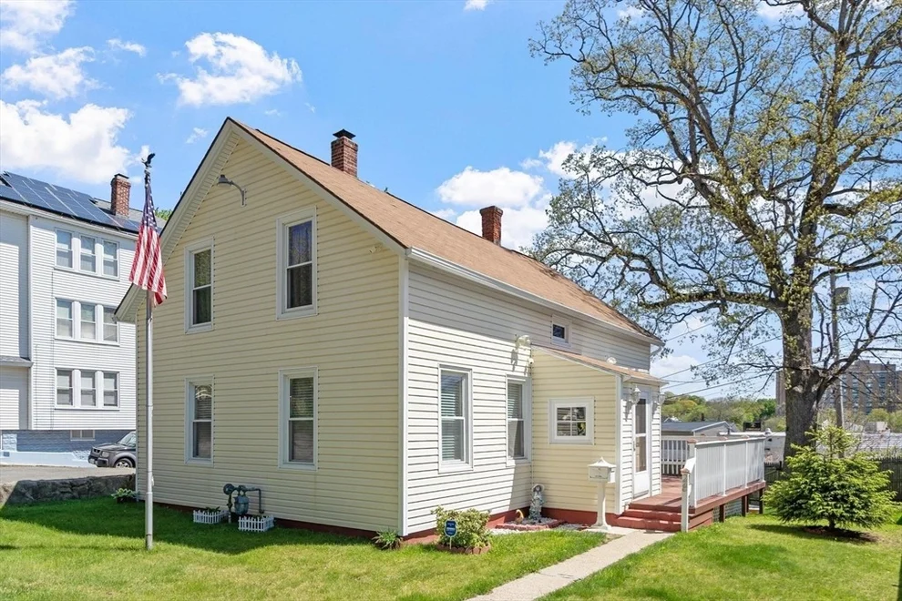Unit for sale at 28 Lakewood St, Worcester, MA 01603