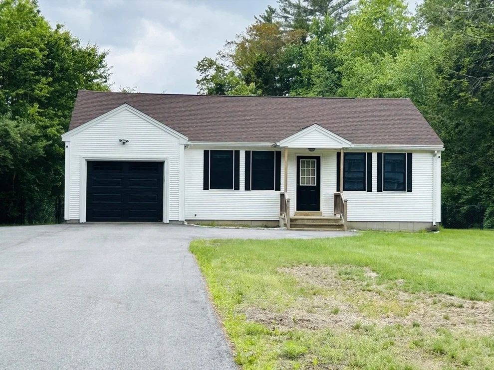 Unit for sale at 32 Sandy Pine Rd, Templeton, MA 01468