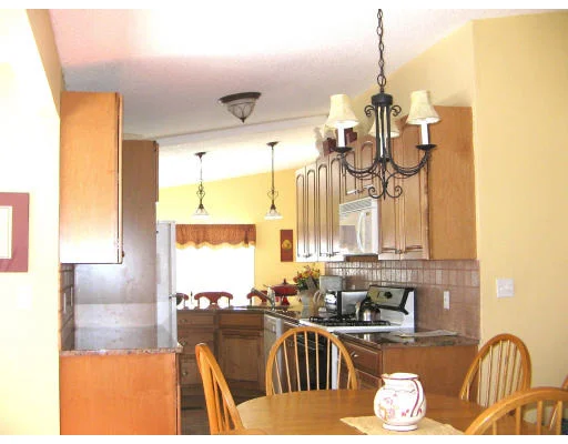 Unit for sale at 27 Linden Cir, Georgetown, MA 01833