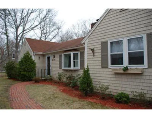 Unit for sale at 40 Old Fields Rd, Sandwich, MA 02563