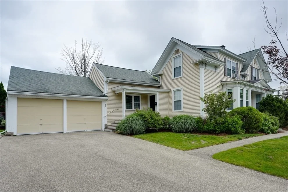 Unit for sale at 19 Winter St, Framingham, MA 01702