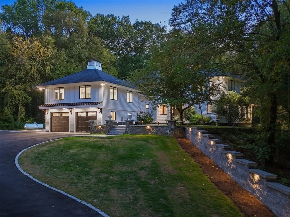 Unit for sale at 169 Scotland Rd, Newbury, MA 01951
