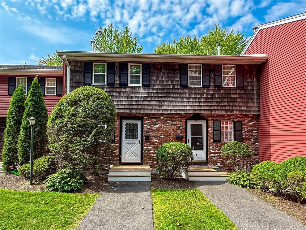 Unit for sale at 280 Elm St, Marlborough, MA 01752