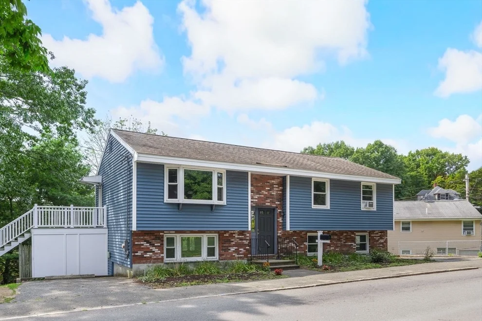 Unit for sale at 80 Kilby St, Woburn, MA 01801