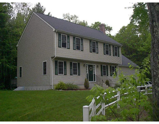 Unit for sale at 1133 Hathaway Lane, Uxbridge, MA 01569