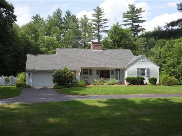 Unit for sale at 51 Manchaug Rd, Douglas, MA 01516