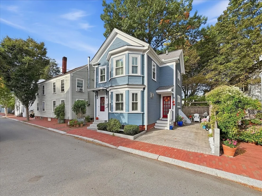 Unit for sale at 51 Temple Street, Newburyport, MA 01950