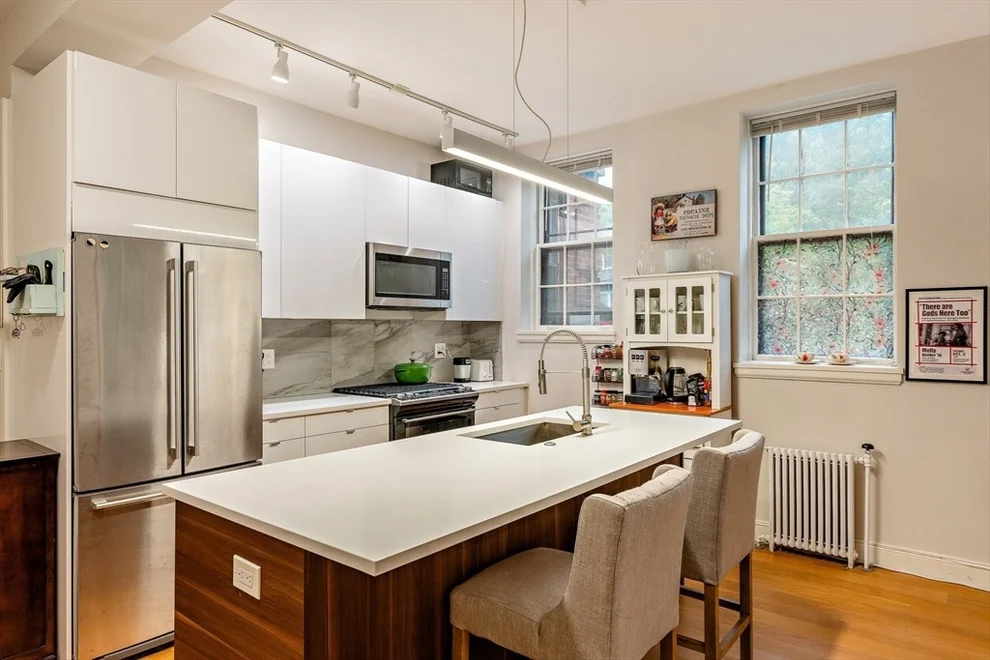 Unit for sale at 4 Kilsyth Terrace, Boston, MA 02135