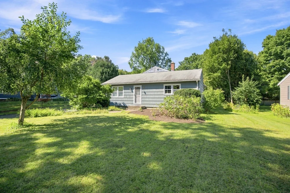 Unit for sale at 40 Lake St., Northampton, MA 01062