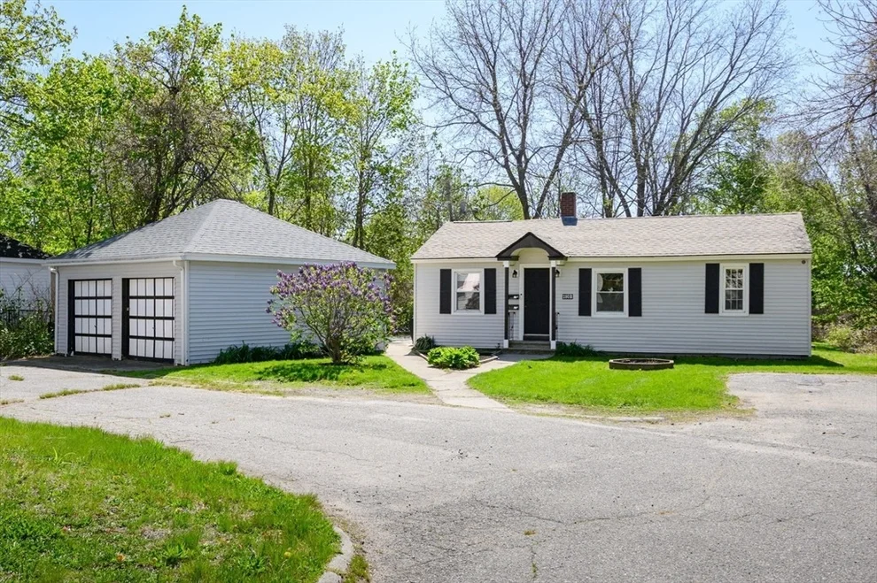 Unit for sale at 280-R Weir St, Taunton, MA 02780