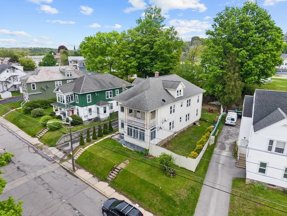 Unit for sale at 449-451 Hamilton St, Southbridge, MA 01550